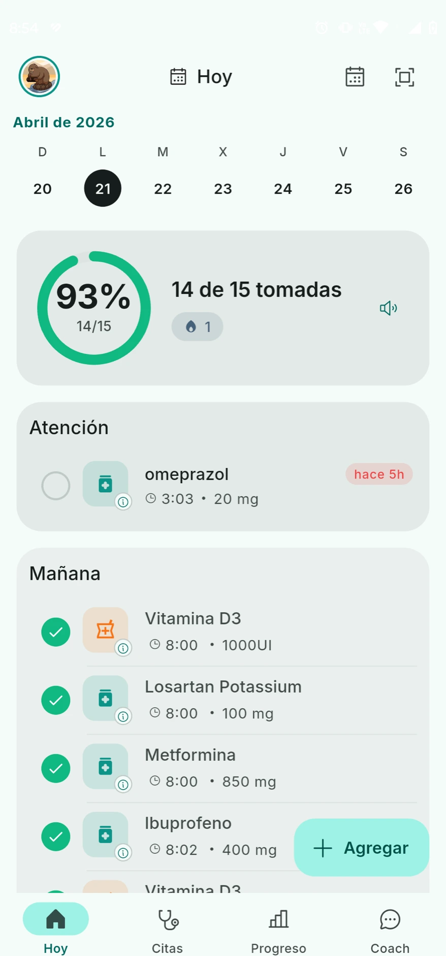 Pantalla de inicio de MedRemind con la lista de medicamentos del dia y un anillo de cumplimiento del 94%